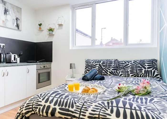 Urban Oasis Hideaway